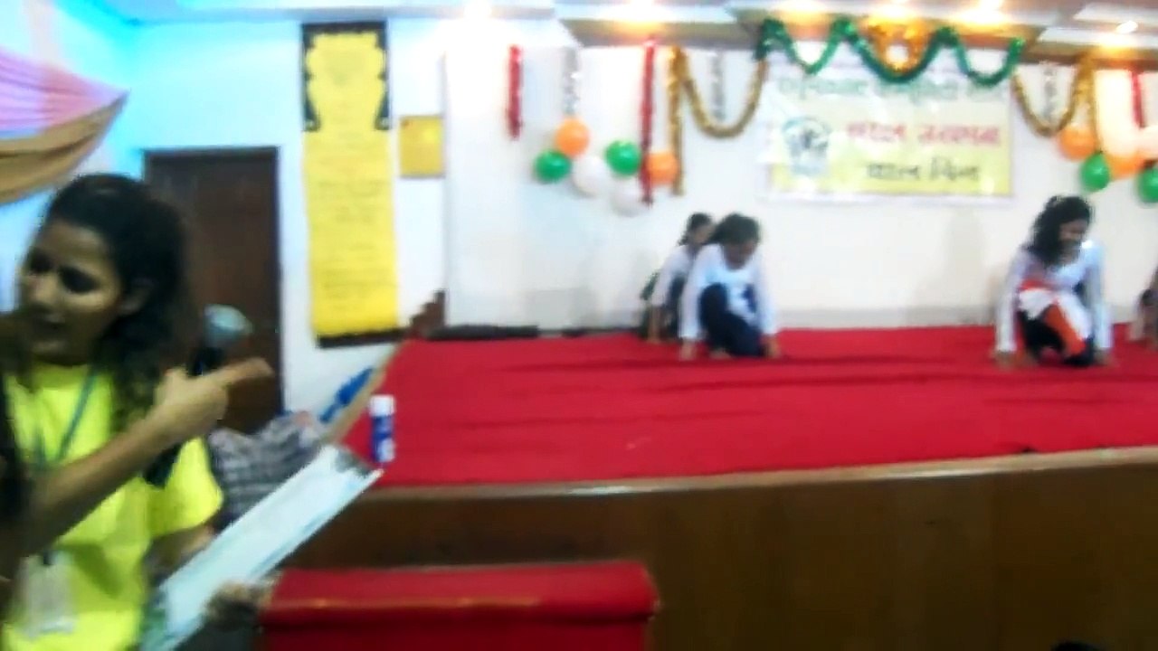SUNO GAUR SE DUNIYA WALO.MP4