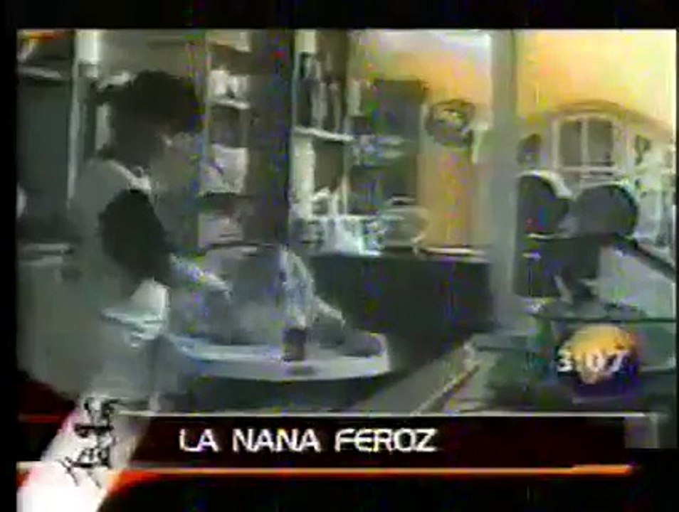 NIÑERA MALTRATA BEBE - PERU