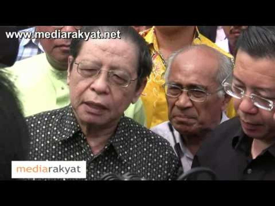 Justice For Beng Hock: Pakatan Rakyat Leaders at Selangor MACC