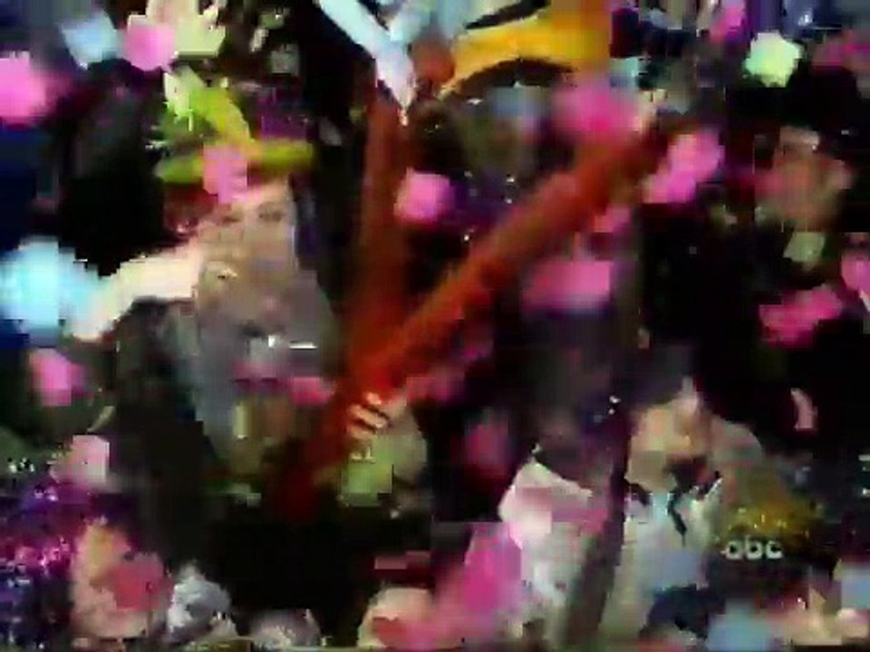 NEW YEARS EVE BALL DROP 2000