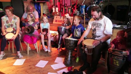 21-06-15 Solsticefest at the Southbank Club Tiny Troubadours