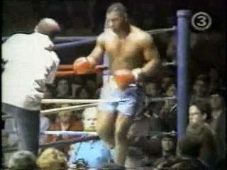 Mike Tyson vs David Jaco (11/01/1986)