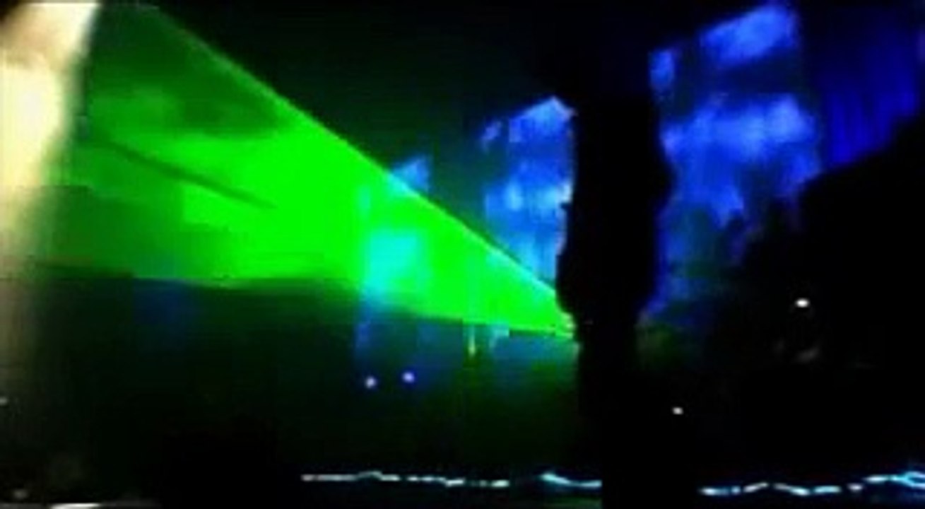 Coldplay - Clocks (Live 2003)