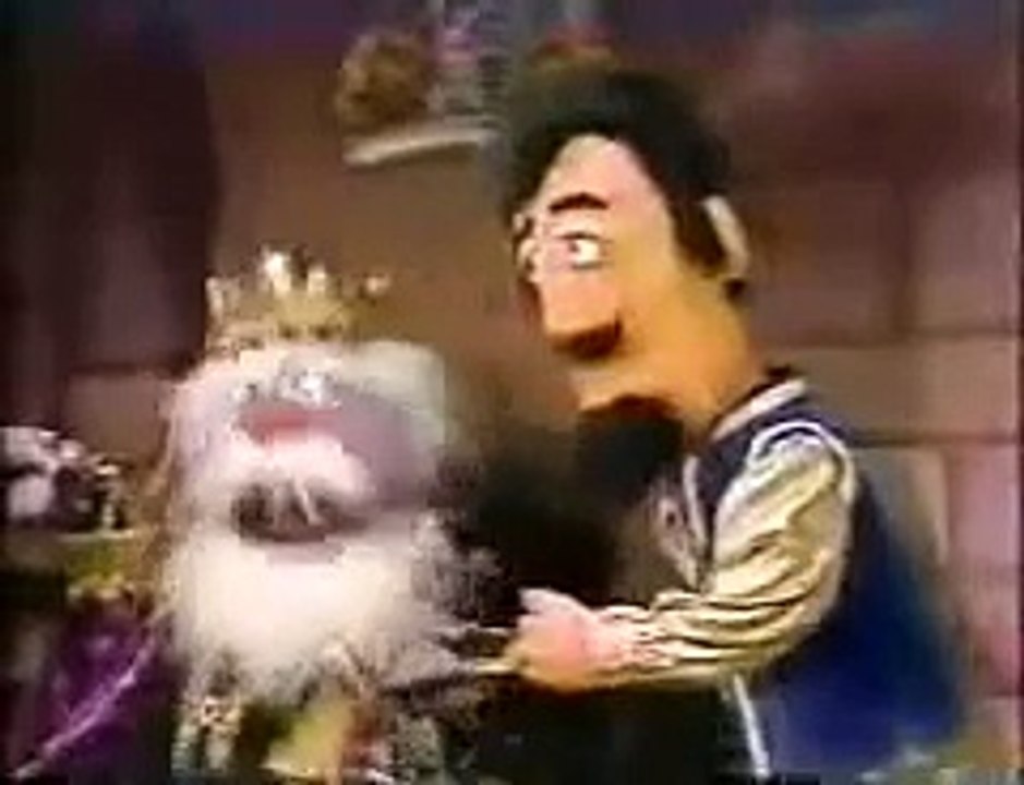 Sesame Street News Flash: Old King Cole