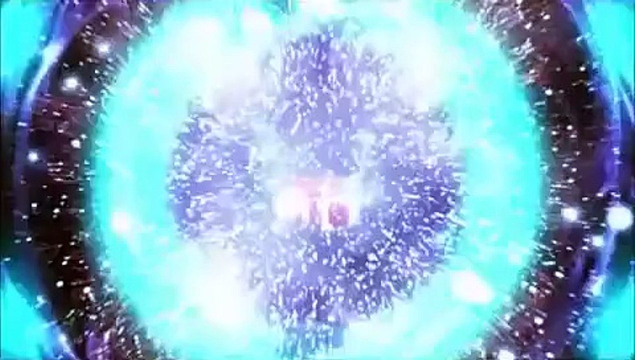 فيديو طفل يسرق الأضواء بالحرم المكي مشاء الله