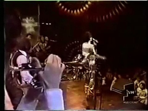 Evelyn Champagne KIng - I Don't Know If It's Right 1979