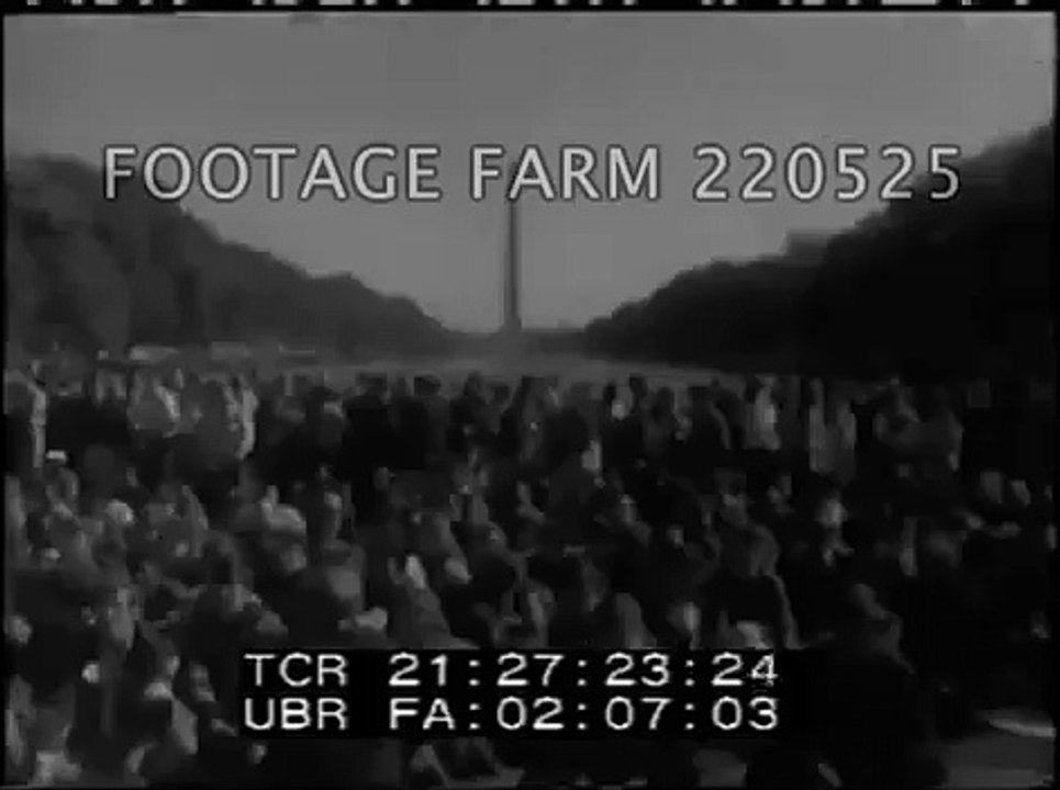 1967 Anti-war Demonstrators Storm Pentagon 220525-13