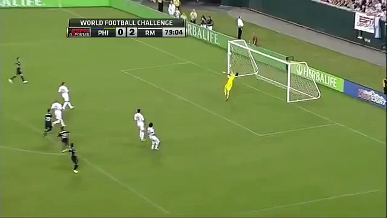 Michael Farfan Nice Chip Goal - Real Madrid vs Philadelphia Union