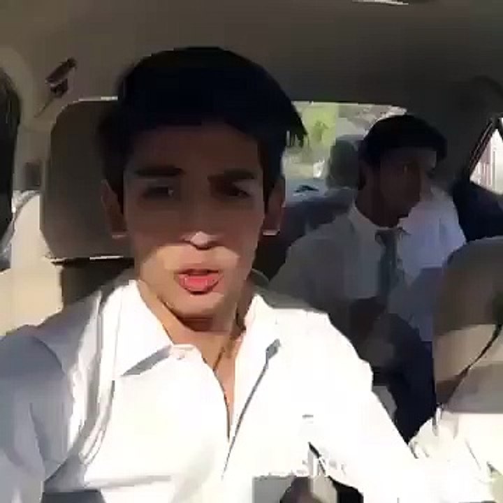 Dubsmash Pakistan (1)