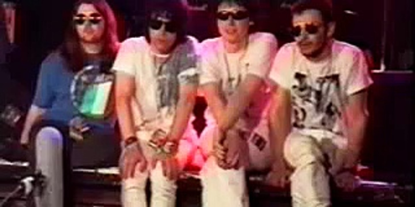 Manic Street Preachers - archive footage