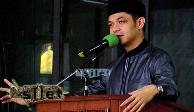 Dude Harlino Aktif Berdakwah - Silet 22 Juni 2015