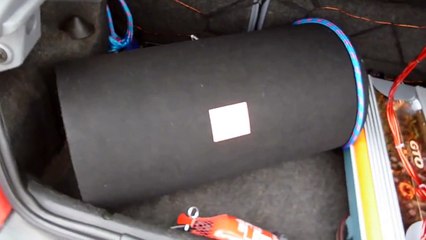 Car Audio - Clio II - JBL GTO 6000 + 1202D - MEGA BASS! HD