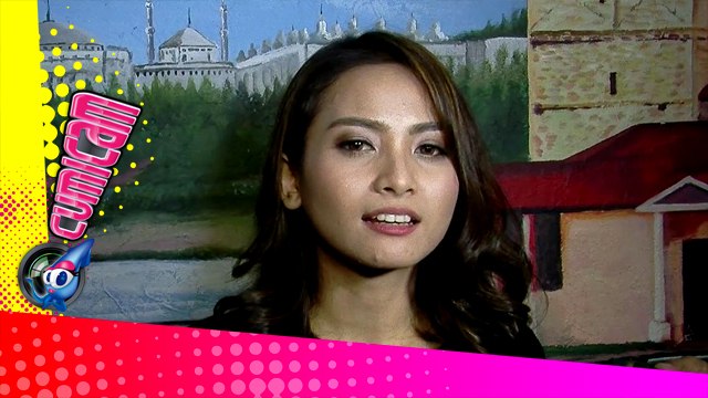 Acha Septriasa Dapat Teguran di Mekkah - Cumicam 23 Juni 2015