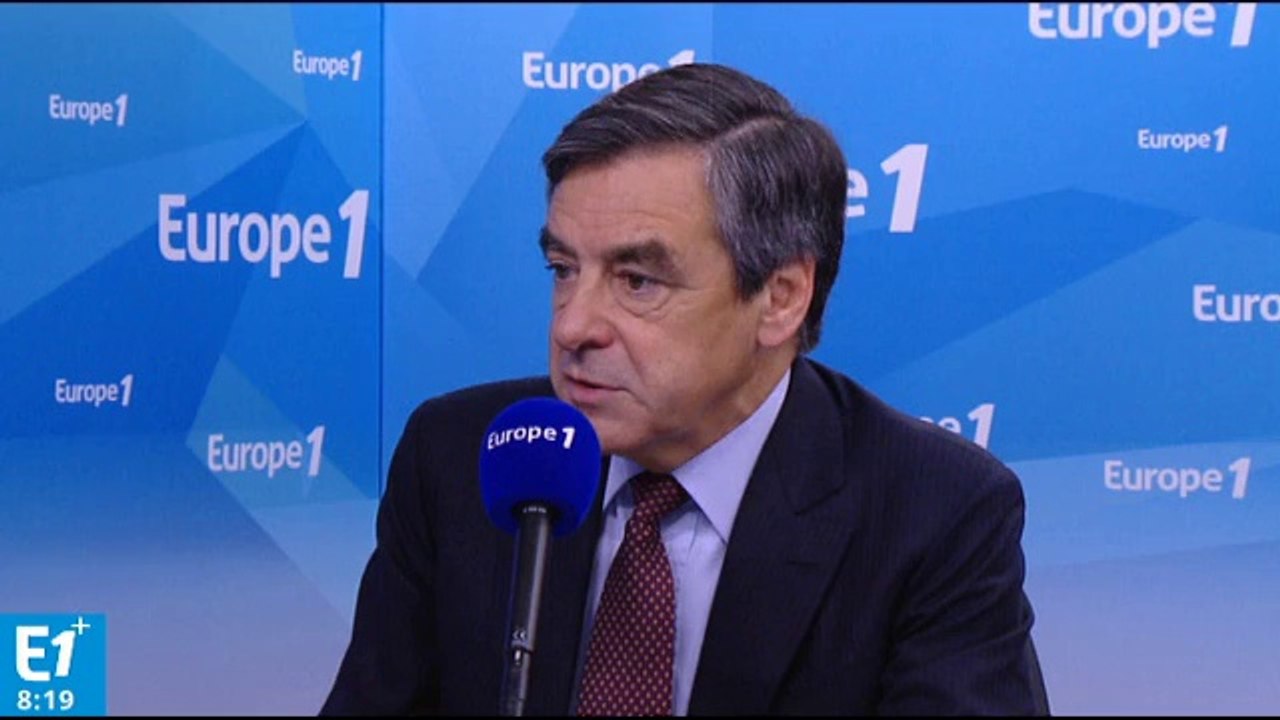Fillon : "L'Europe perd du crédit à ne pas décider concernant la Grèce"