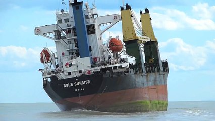 B-747 Atlas Air Cargo Epic crosswind take off
