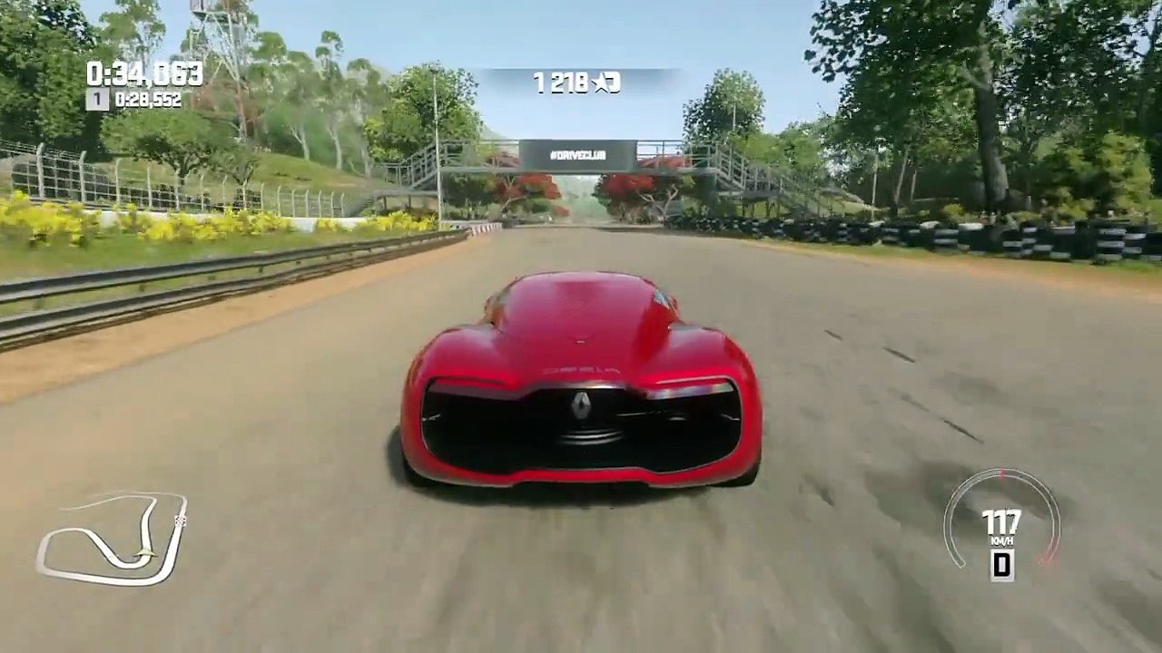 SHAREfactory™ test de la Renault Dezir