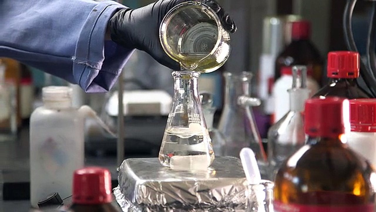 “Circuit Scribe” is a project consisting of a simple pen, which thanks to a special ink called “Electroninks” will allow