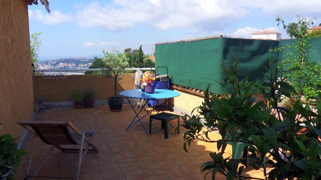 NICE CORNICHE FLEURIE - Appartement à vendre - DERNIER ÉTAGE - 3 pièces 60 m²
