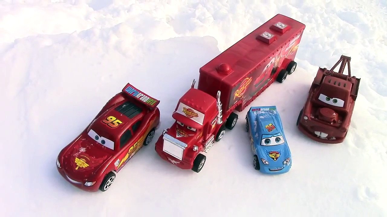Disney Pixar Cars 2 Toys with Mater, Lightning McQueen and Mack the truck on the snow
