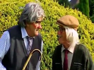 ChuckleVision - 20x05 - Galloping Grandads (2 of 2)