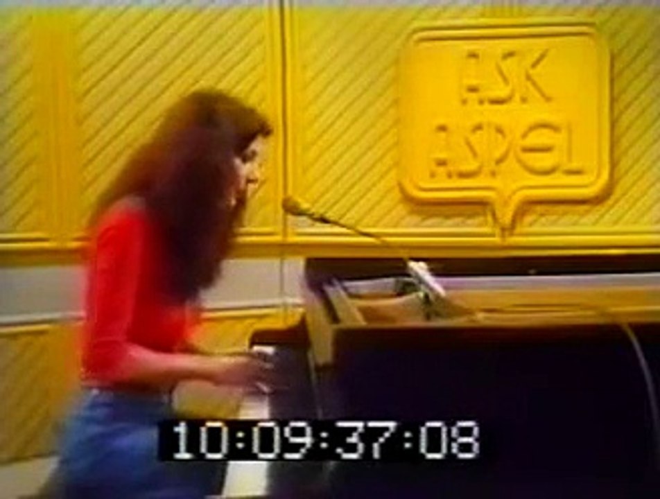 Kate Bush - Kashka From Baghdad (Live 1978)