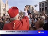 l'arrivo del card. Scola: L'abbraccio della folla all'arrivo in piazza Duomo