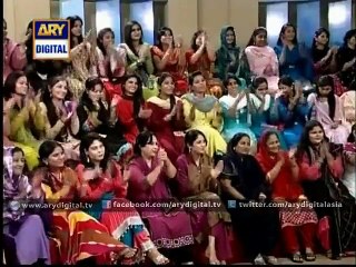 Neelum Munir Sharing when and with whom she wants to get Married