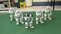 Robôs dançando THRILLER - MICHAEL JACKSON