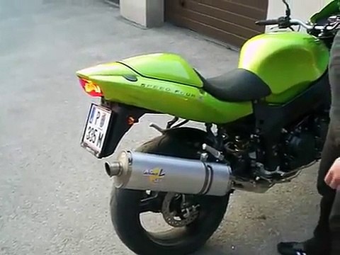 Triumph Speed Four Leo Vince SBK Evo II DB-Killer Removal