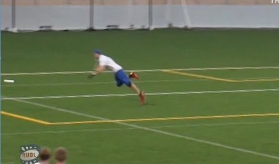 Ultimate Frisbee: l'incroyable catch d'AJ Nelson