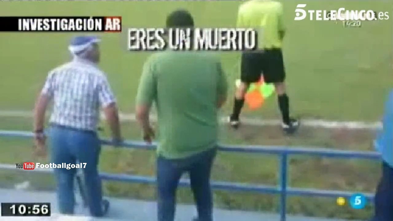 Compilación con los jugadores españoles golpear árbitros