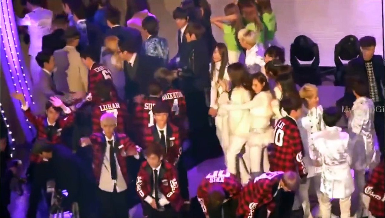 EXO,SNSD 少女時代 Shinee, B1A4, Apink, Infinite Crayon Pop Sistar 소녀시대 크레용팝 샤이니 씨스타 인피니트 에이핑크