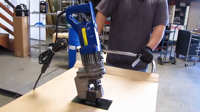 May dot lo thuy luc dung dien MHP-20-Electric Hydraulic Punch Puncher MHP-20