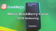 White BlackBerry Curve 9320 Unboxing