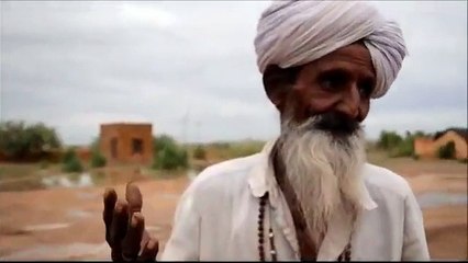 An old man narrates the story of Kuldhara Village