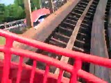 Hersheypark - Ride On The Wildcat , front seat ride POV! Roar! Hershey Park wooden rollercoaster