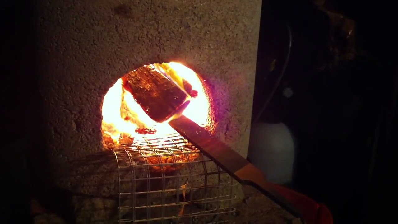 Forging steel with a rocket stove, HELL YES!