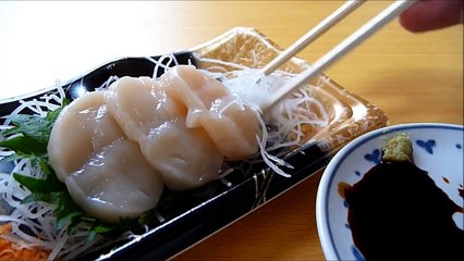 [ Japanese cuisine ] Eating Japanese food Washoku Sashimi  HotateJapanese scallop Sashimi  ホタテ刺身