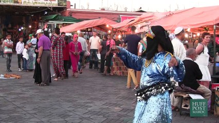 Saïd, homme "danseuse" de la place Jemaa el-Fna à Marrakech