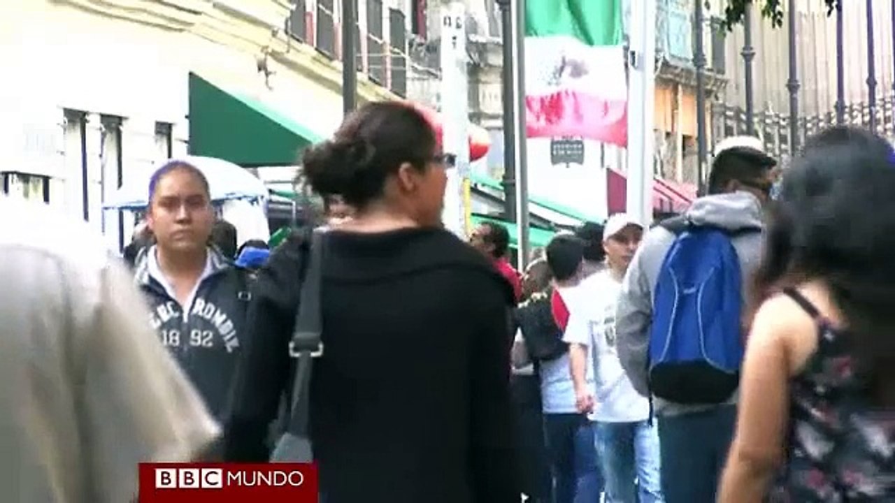 Latinoamericanos cantan "Volver" para recordar a Carlos Gardel