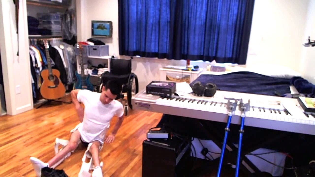 Getting in my braces and crutches (Wheelchair user) (Paraplegic)