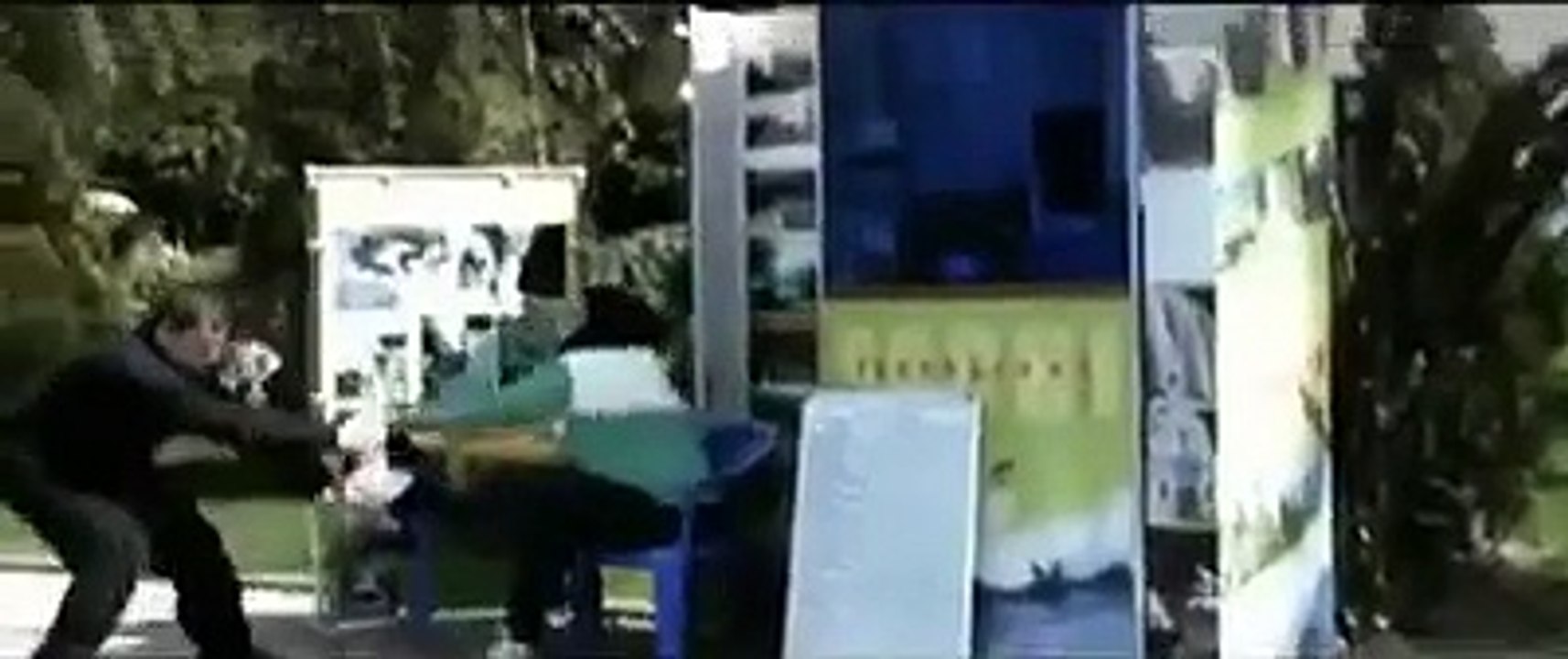 بہت سارے گھٹیا انسان دیکھے ہوں گے مگر اس جیسا نہیں دیکھا ہوگا