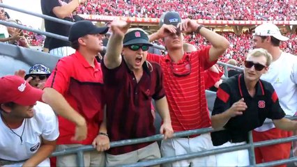 Scotty McCreery cheers on NC State before their game with Old Dominion