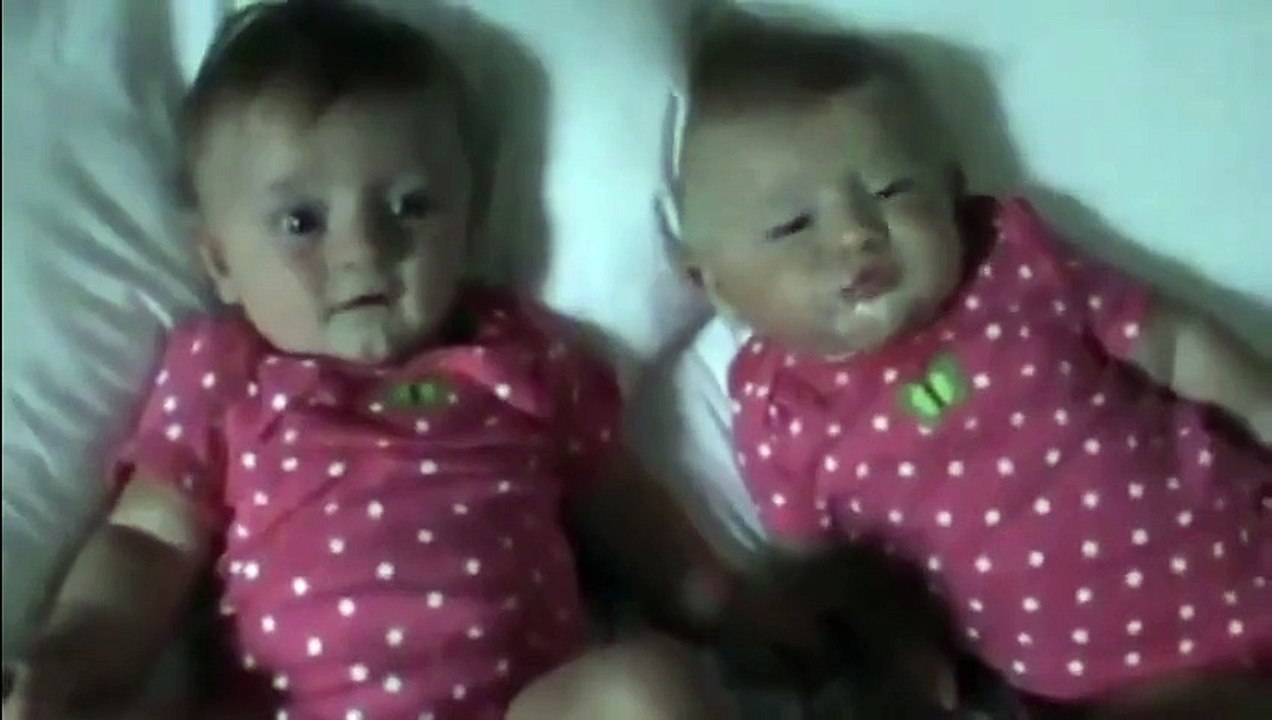 Twin babys laugh