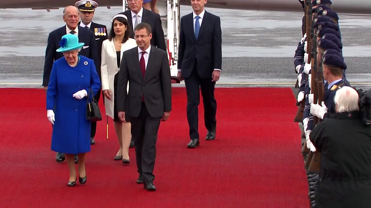 Queen Elizabeth II. zu Staatsbesuch in Berlin gelandet
