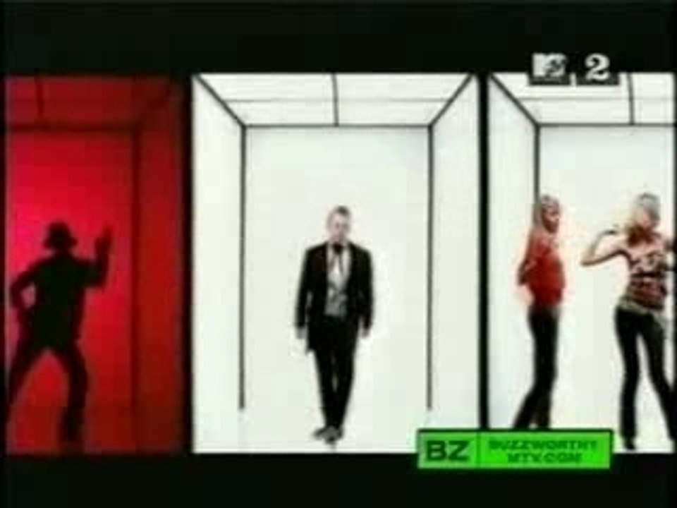 Junkie XL - A Little Less Conversation