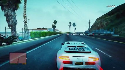 GTA V 5 Stars' Police Chase!