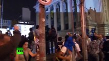 Brasil: 240.000 personas salen a la calle y se enfrentan con la Policía