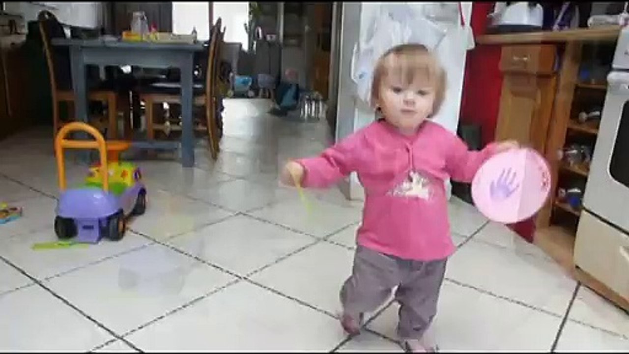 Les jumeaux marchent