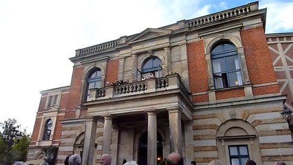 Bayreuth 2011 Parsifal fanfaren